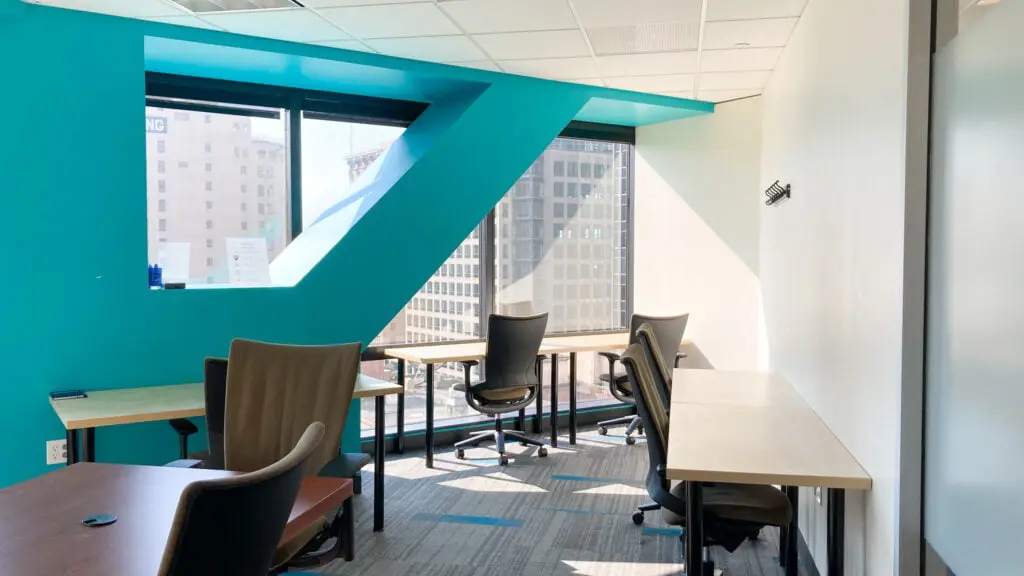 Lanai Conference Room – Seattle Corporate Meeting Space - Photo 2