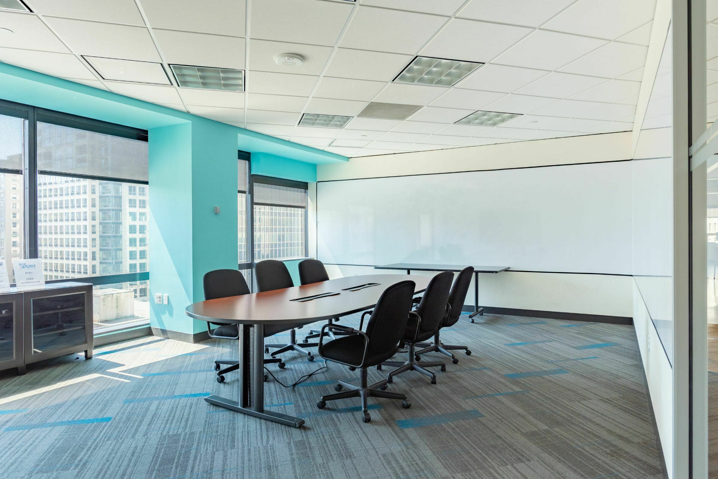 Conference rooms and creative space for events and offices