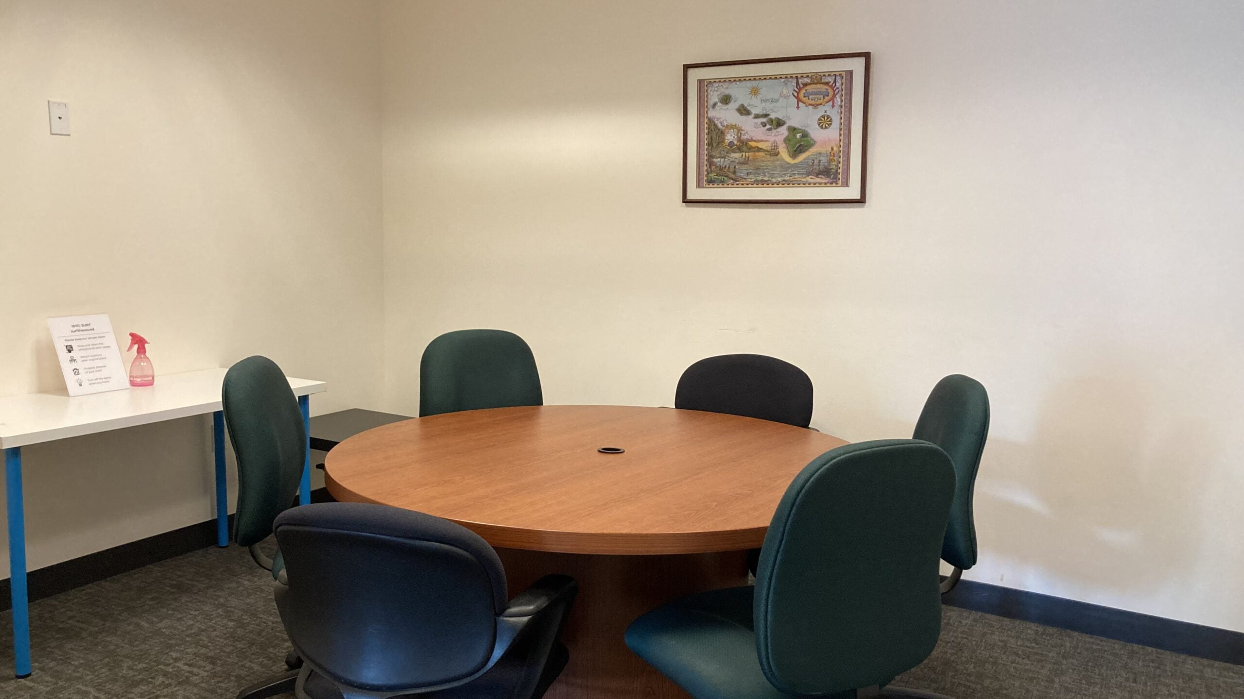 Hawaii private meeting room for rent by the hour at SURF Incubator in Downtown Seattle Washington