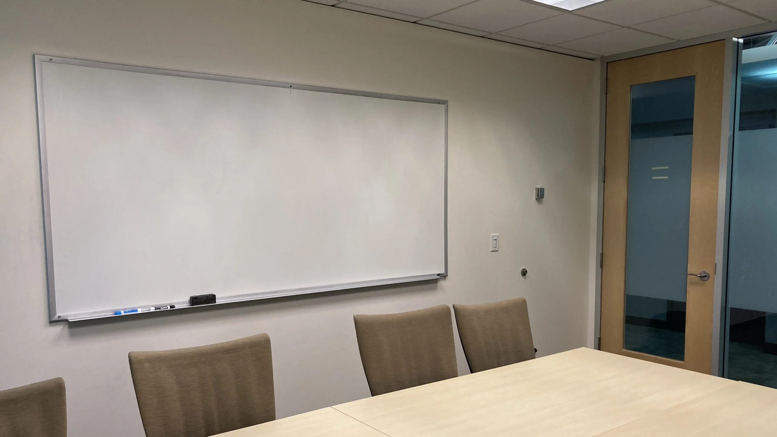 Lanai customizable meeting room for rent at SURF Incubator in downtown Seattle Washington